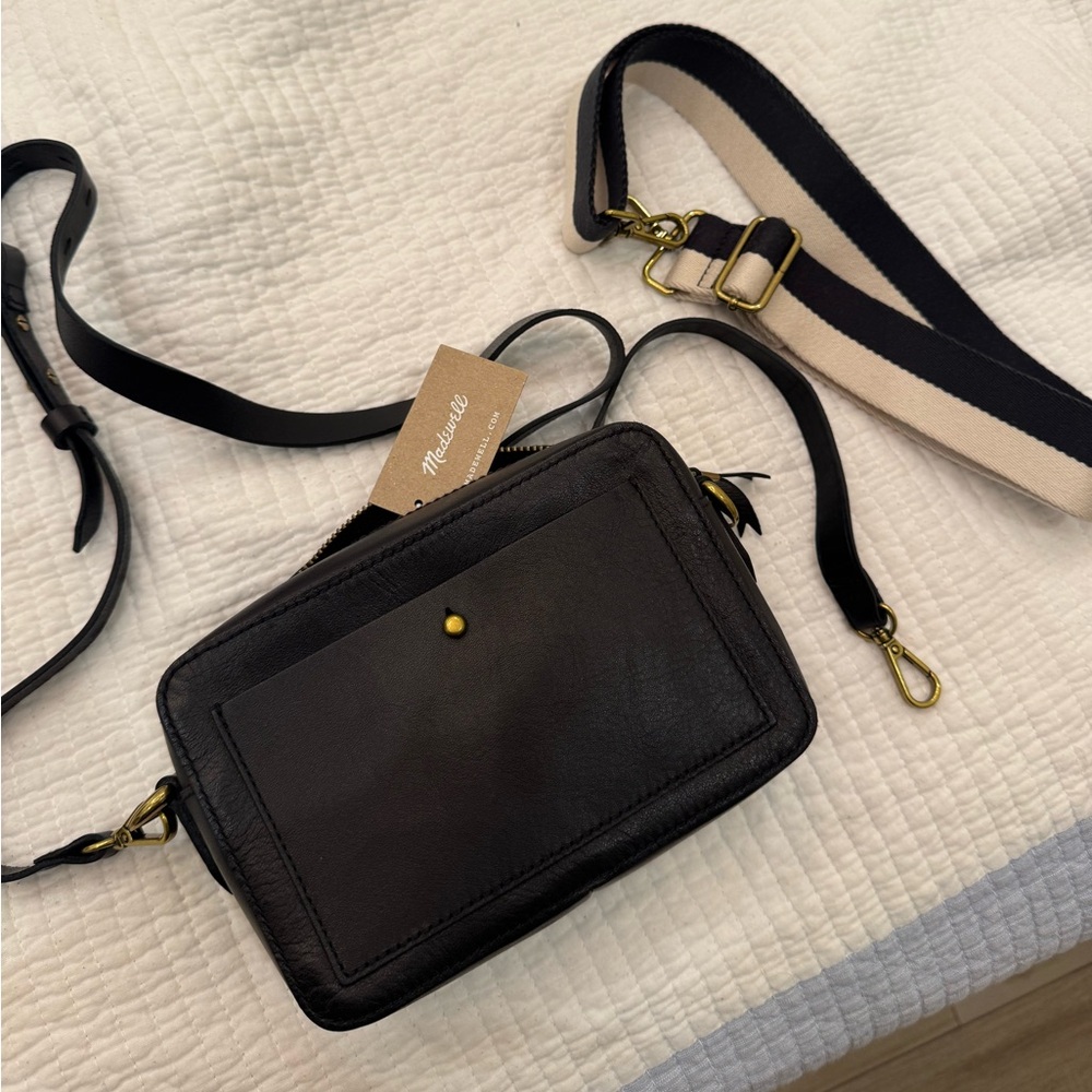 Madewell The Transport Camera Bag - Leather Crossbody Bag w/ Adjustable Strap